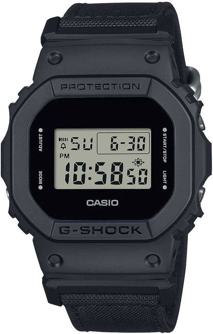 Casio G-SHOCK herrklocka med svart CORDURA®-armband och digital display
