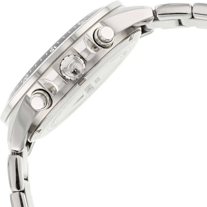Casio EDIFICE klockboett sedd från sidan med knappar och räfflad krona, rostfritt stål