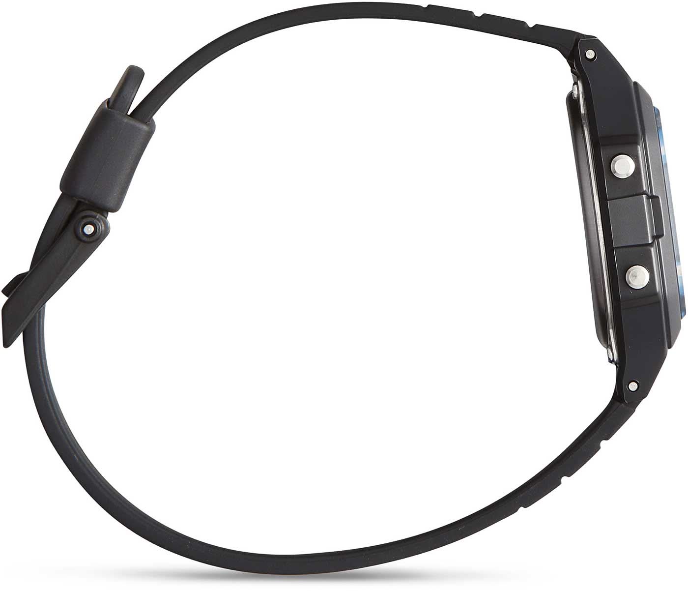 Casio klockboett och krona på svart armband, sidovy