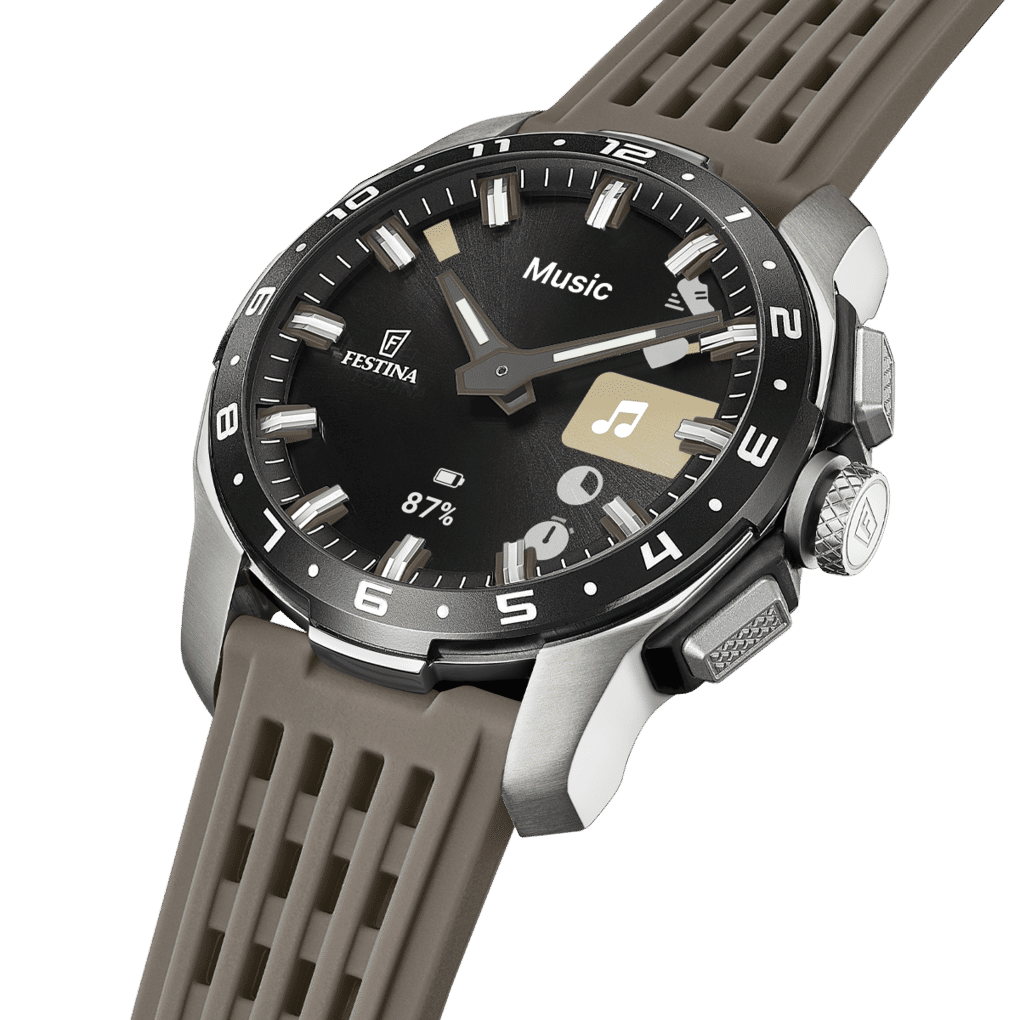 Festina Connected herrklocka från sidan: svart urtavla och grått räfflat gummiarmband