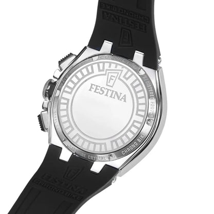 Herrklocka med silverfärgad boett och svart sportarmband, Festina-logotyp.