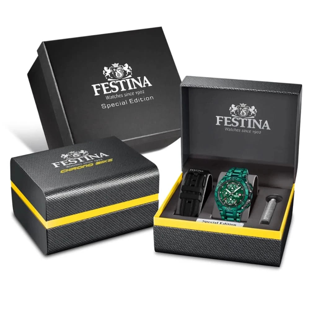 Klocklåda med Festina-logotyp och grön sportkronograf i öppen kartong.
