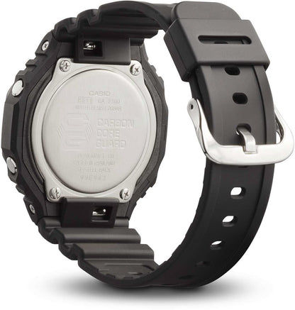 Casio G-Shock herrklocka baksida med tryck och svart armband, spänne synligt