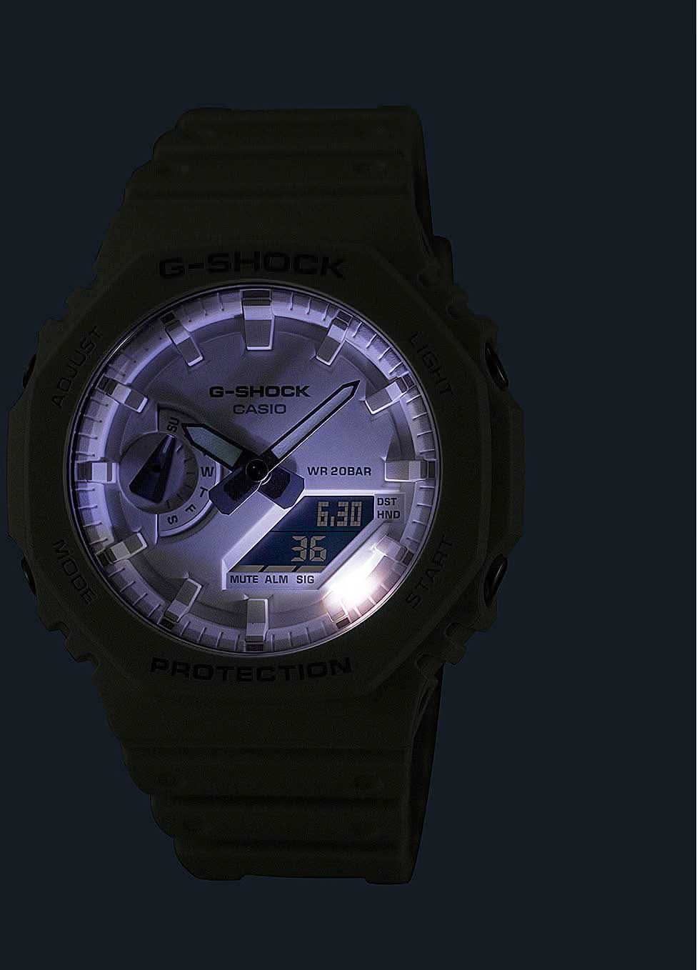 Casio G-Shock herrklocka med svart boett, belyst display och WR 20BAR
