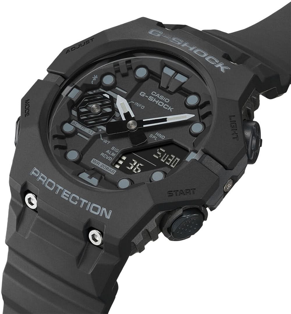 G-SHOCK herrklocka snett: Boett med krona och knappar, svart gummiarmband