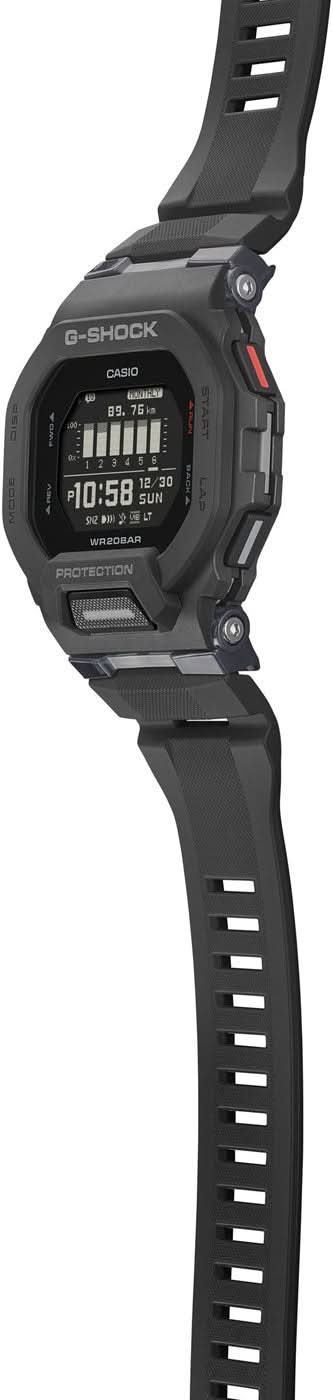 G-Shock herrklocka sidovy med svarta kontroller och armband