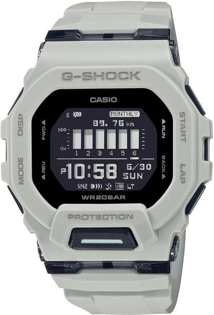 G-SHOCK herrklocka med digital display, vitt armband och boett