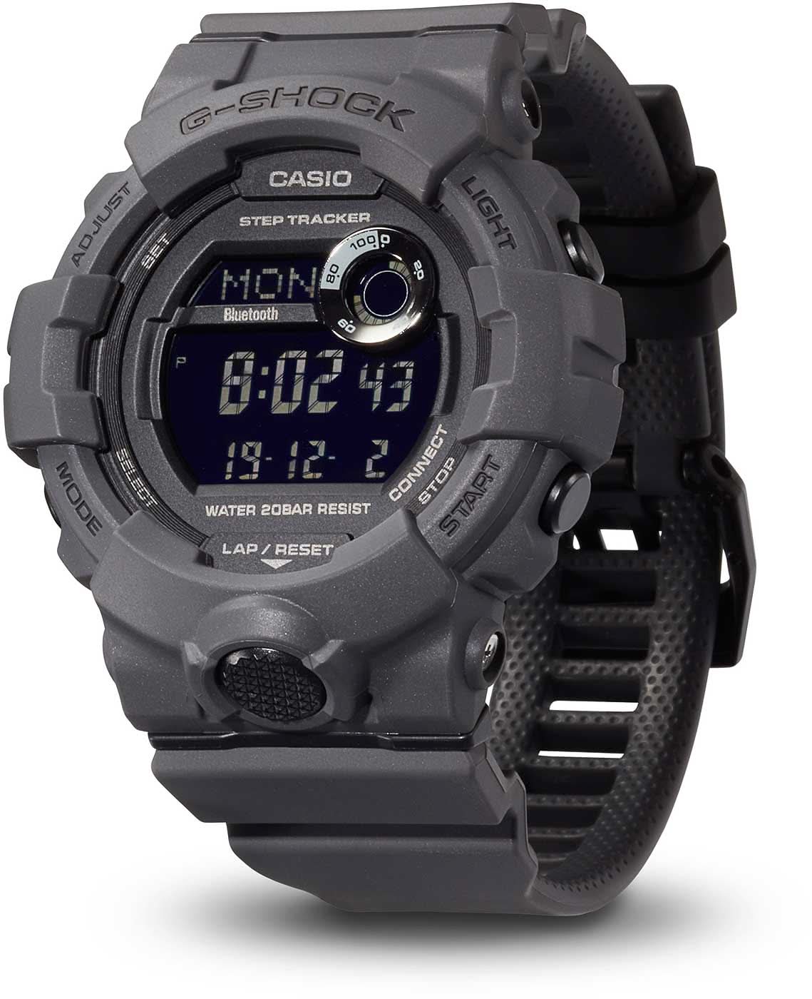 G-Shock herrklocka med blå digital display och svart boett