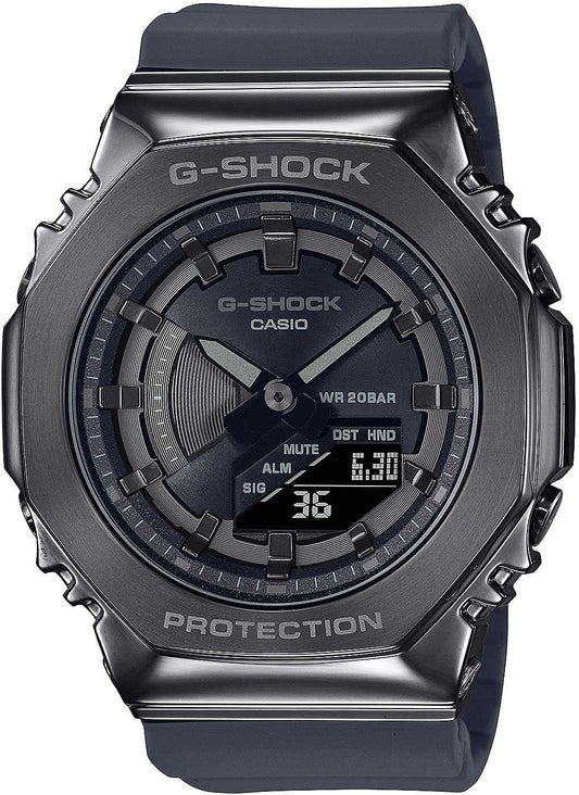 Casio G-Shock damklocka med analog-digital display och mörkt plastarmband