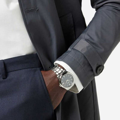 Herrklocka på handleden: armband i silverfärgat rostfritt stål och blå urtavla