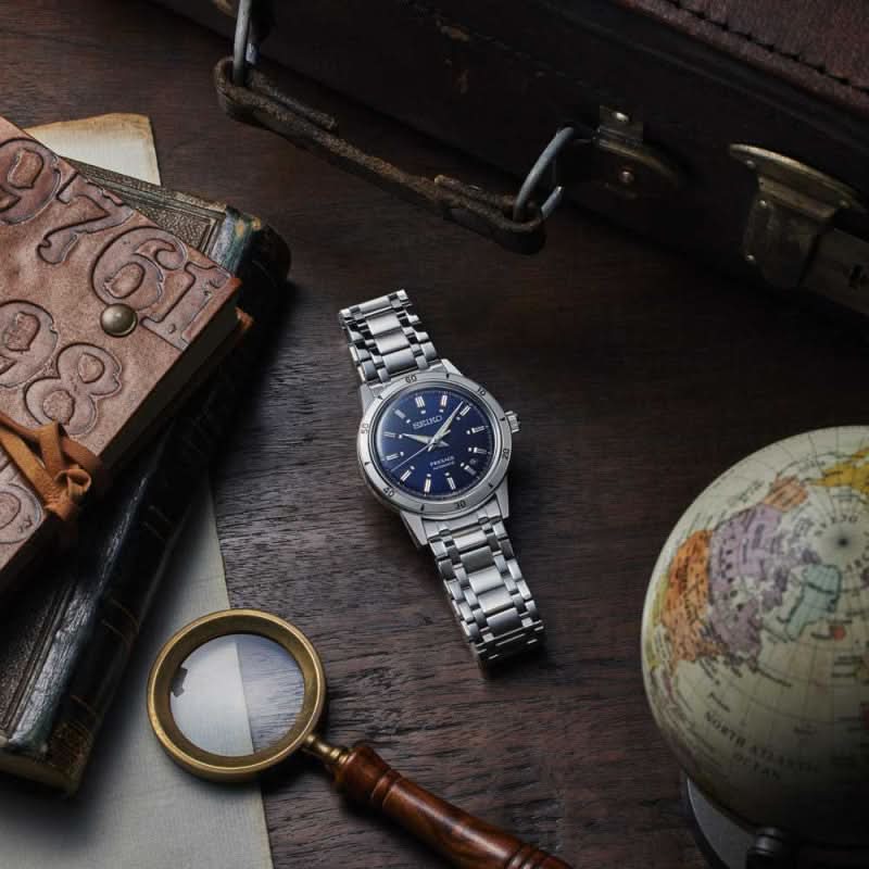 Seiko Presage herrarmbandsur med blå urtavla och metallarmband