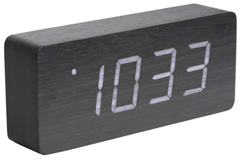 Digital väckarklocka med träfodral och LED-siffror, visning 10:33.