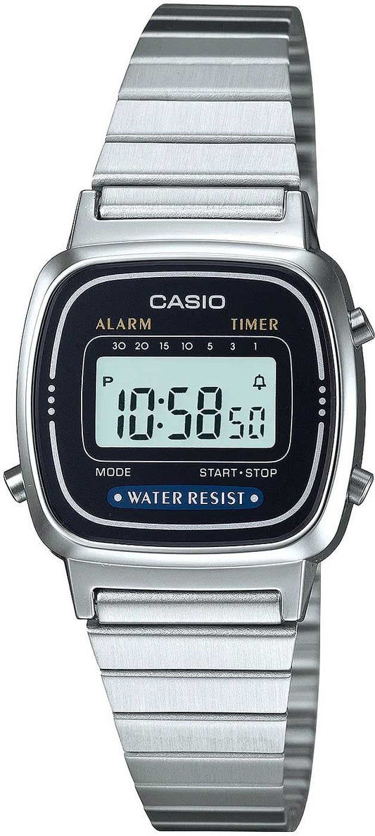 Casio damklocka med silverfärgat metallband och svart digital display, larm/timer