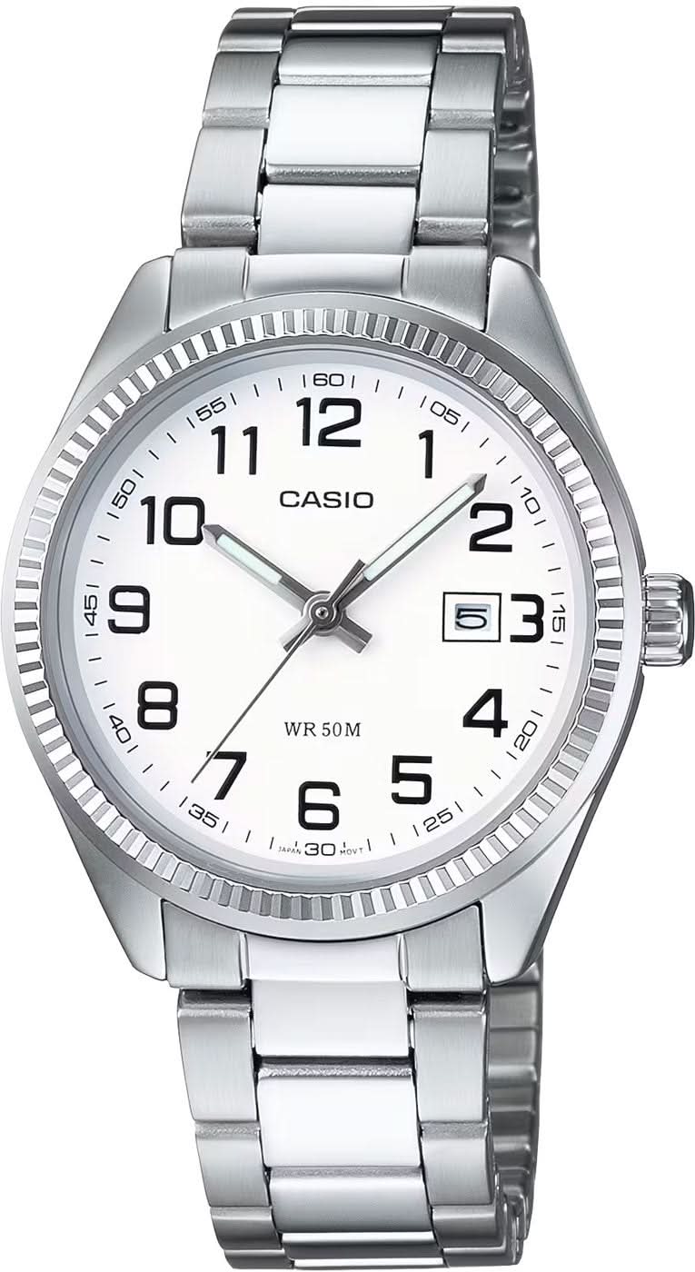 Casio damklocka med silverfärgat metallband, rund urtavla och datumvisning