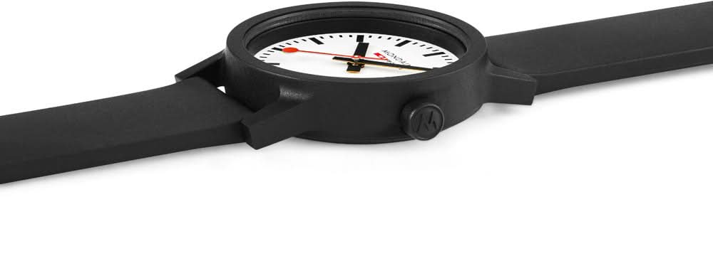 Damklocka med rund boett i svart, vit urtavla och svart armband