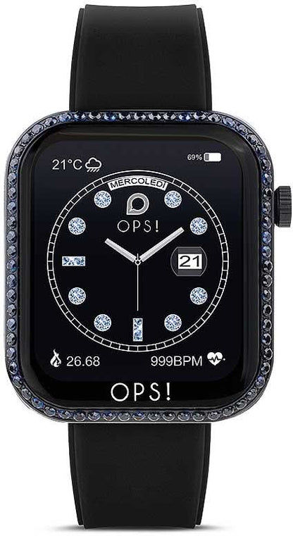 Smartwatch med svart silikonarmband, rund display och blåmönstrad boettring.