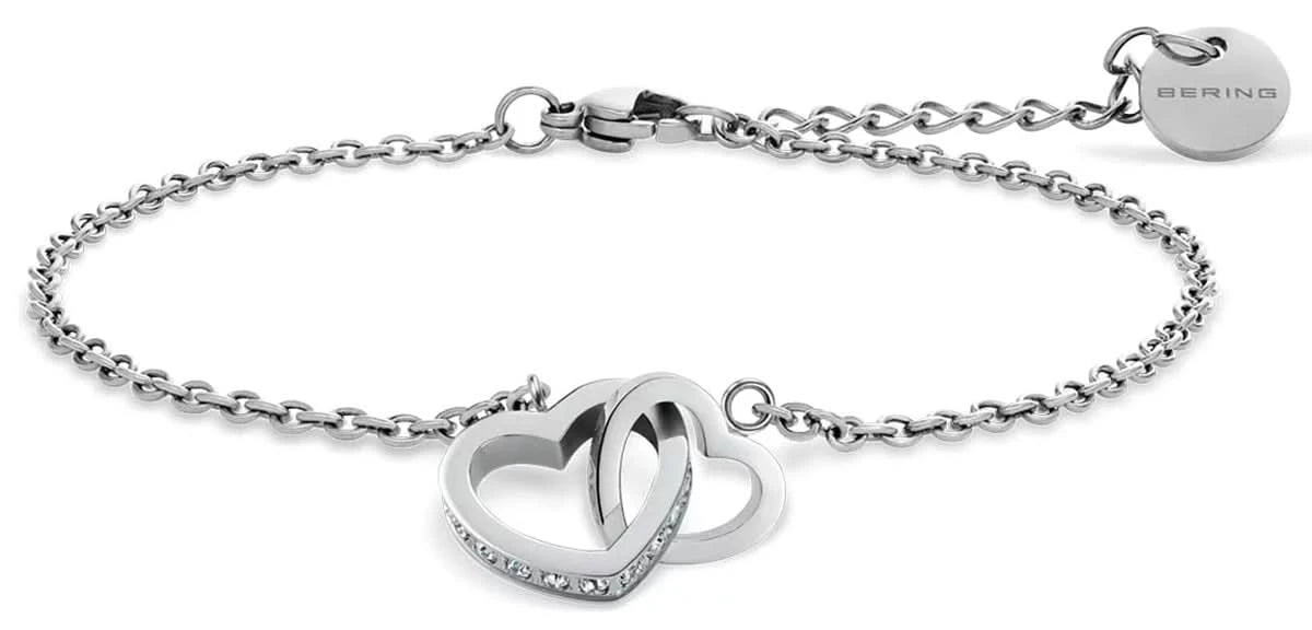 Bering halsband med silverfärgat ormlänkskedja och hjärthänge
