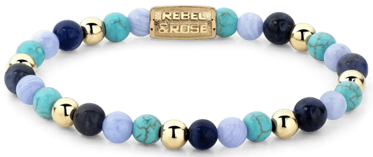 Armband med 6 mm sodalit-, turkisenit- och kalcedonpärlor, guldfärgade detaljer, Rebel&Rose