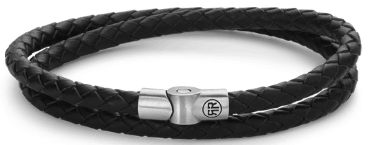 Armband i flätat svart läder med lås i rostfritt stål