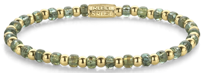 Armband med gröna glasstenar, guldfärgade rostfria stålpärlor och lås