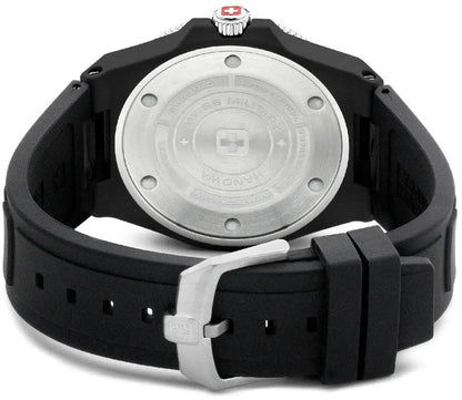 Herrklocka från Swiss Military med svart urtavla och svart silikonarmband