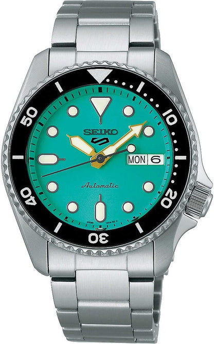 Seiko 5 Sports klocka med grön urtavla, armband i rostfritt stål, svart infattning, MÅN 6