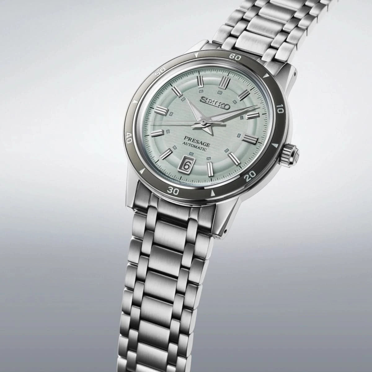 Seiko Presage herrklocka, silverfärgat armband i rostfritt stål med krona och ljus urtavla