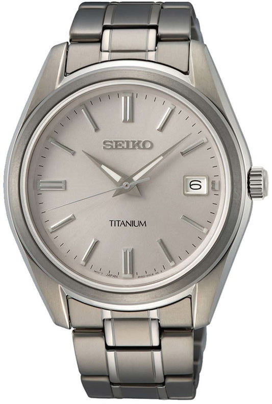 Herrklocka med silverfärgat metallarmband, rund urtavla och datumvisning