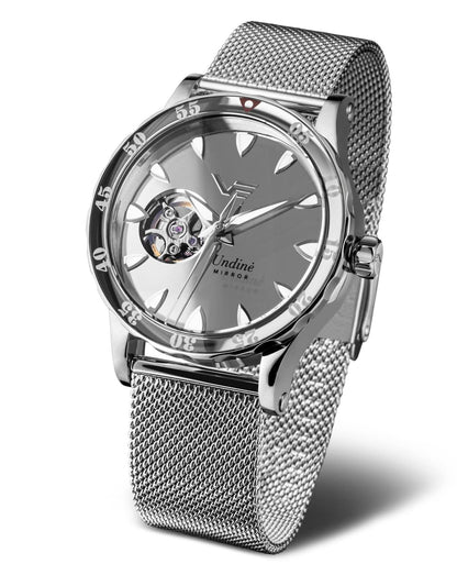 Vostok Europe Undine damklocka med silverfärgat metallarmband och rund urtavla