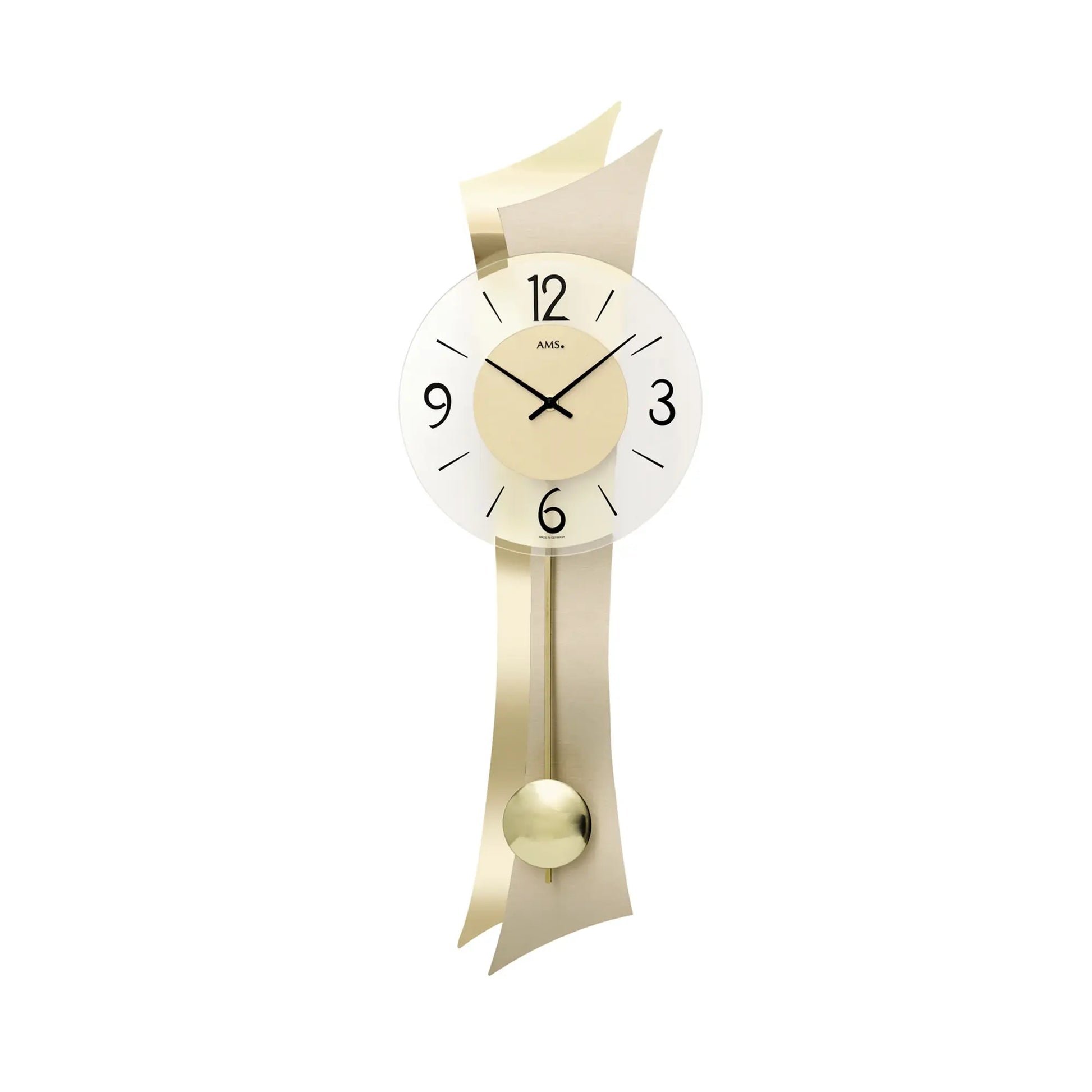 Wanduhr mit weißem Zifferblatt, geschwungenem Holzgehäuse und Messing-Pendel