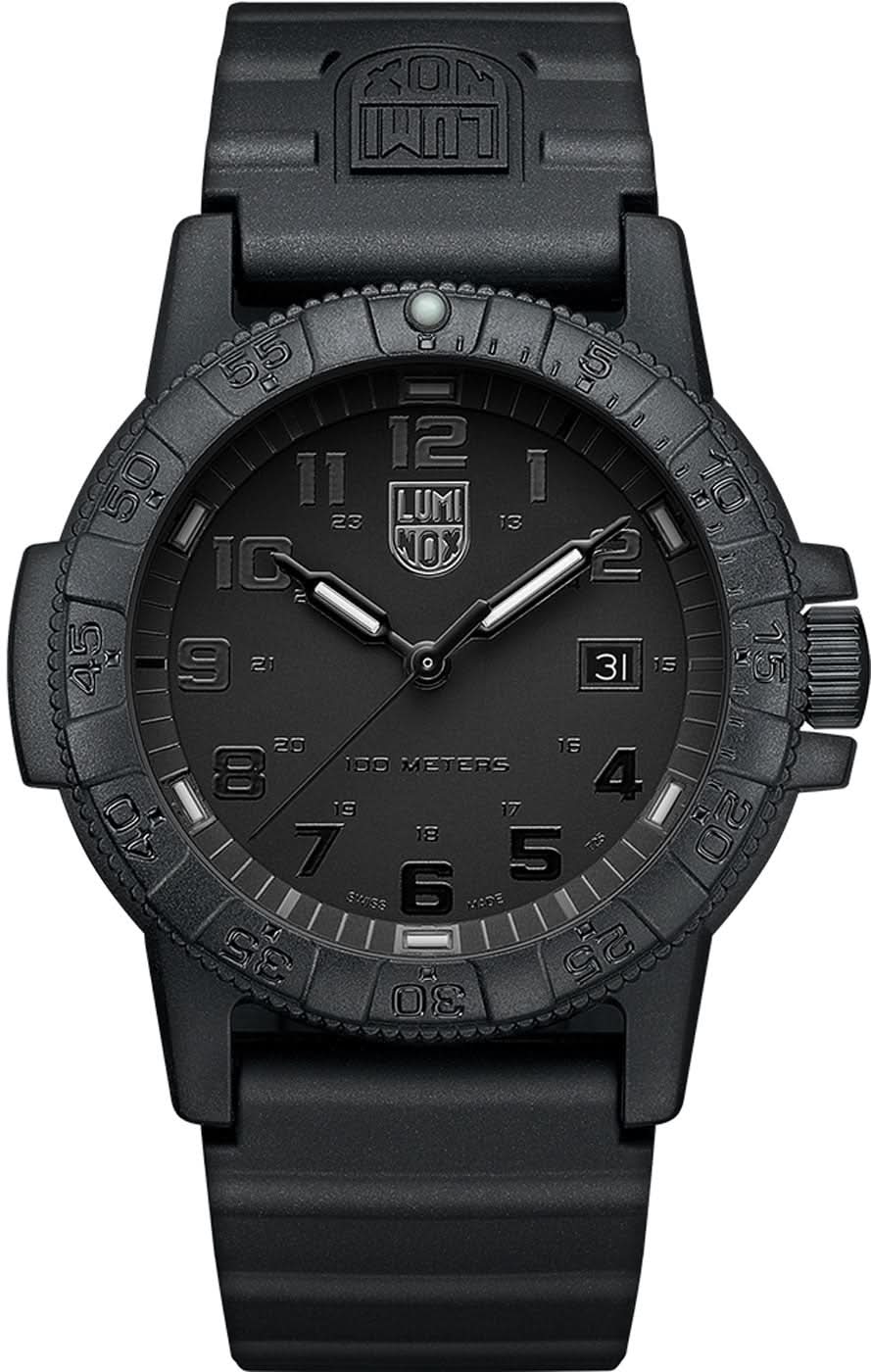 Luminox dykarklocka med svart boett, gummiarmband och datumvisning