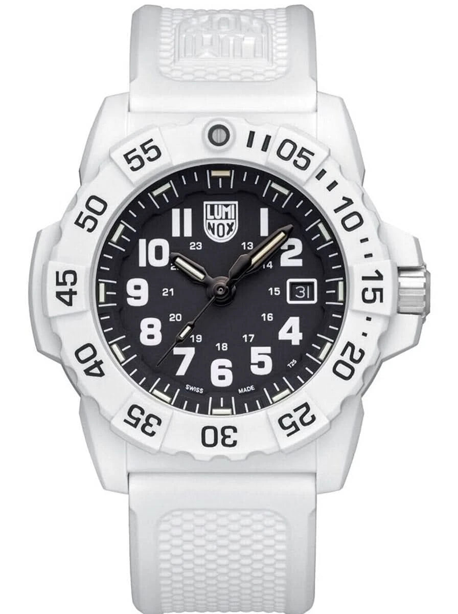 Luminox herrklocka med vitt hölje, svart urtavla och datumfönster