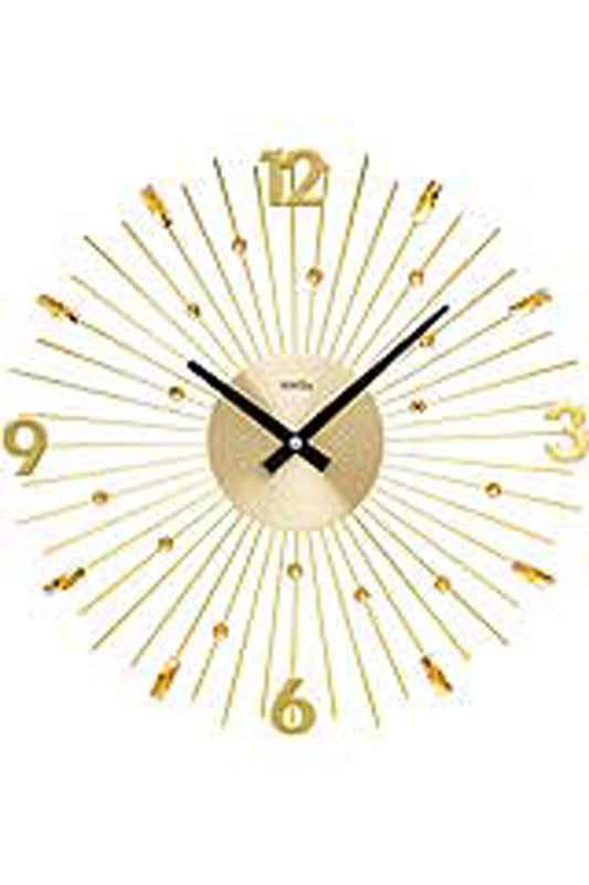Wanduhr mit goldfarbenem Zifferblatt, Metallstäben und schwarzen Zeigern