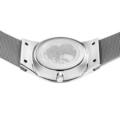 Bering Classic 11938-007 Herrenuhr Grau • Saphirglas • Milanaise-Armband, Bild 6