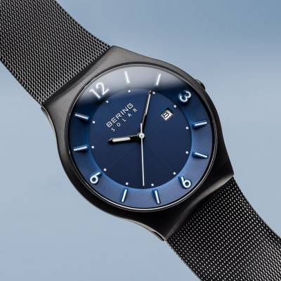 Bering Solar Classic 14440-227 Herrenuhr Schwarz-Blau • Saphirglas • Solarantrieb, Bild 3
