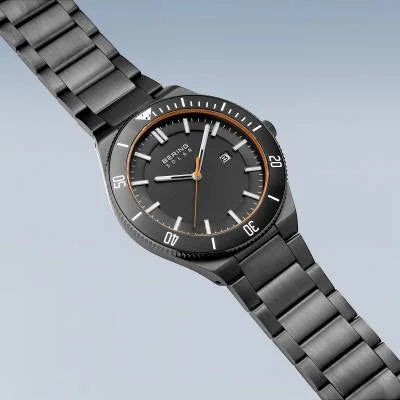 Bering 14443-779 Herrenuhr Solaruhr Grau • Saphirglas • 10 ATM Wasserdicht, Bild 3