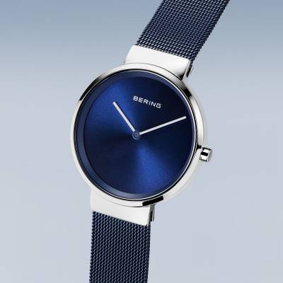 Bering Classic 14531-307 Damen Armbanduhr Blau • Saphirglas • Milanaise-Armband, Bild 2