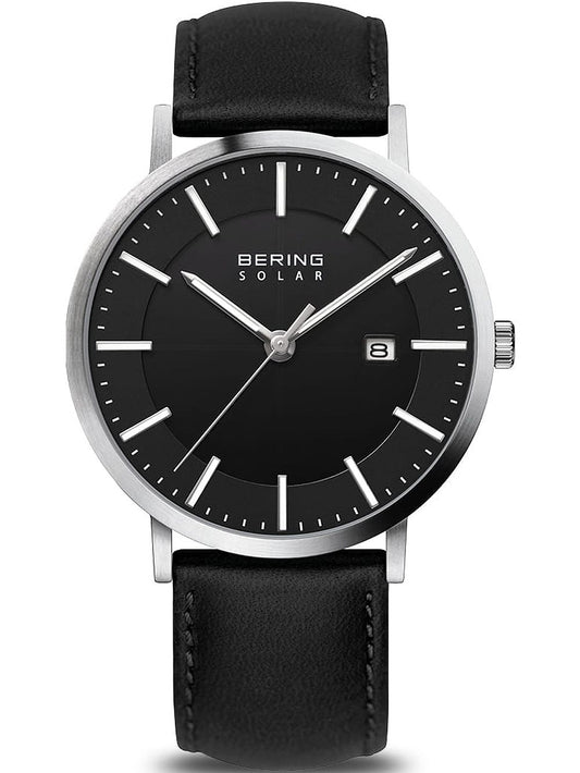 Herrenuhr mit schwarzem Zifferblatt, silbernem Gehäuse und schwarzem Lederarmband