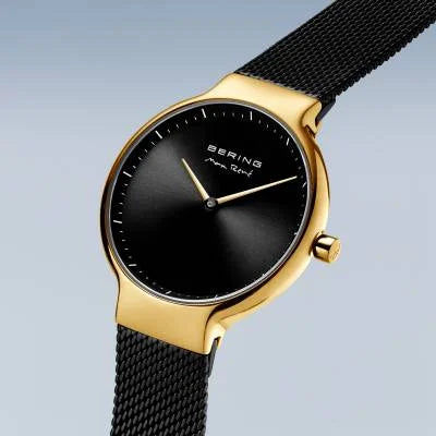 Bering 15531-132 Damen Armbanduhr Schwarz-Gold • Saphirglas • Milanese-Edelstahlband, Bild 7
