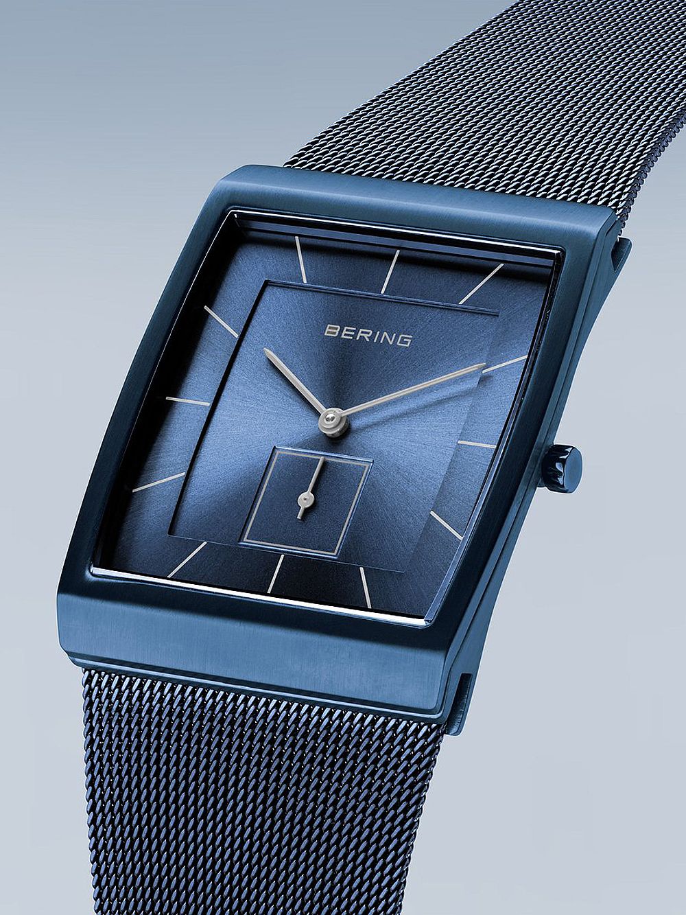 Bering Classic 16033-397 Herren Armbanduhr Blau • Saphirglas • Schlankes Quarzwerk, Bild 3