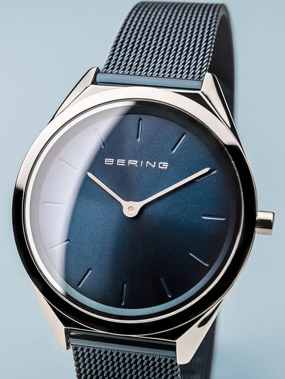 Bering Ultra Slim 17031-307 Damen • Saphirglas • Schlankes Milanaise-Design, Bild 2