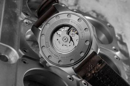 Vostok Europe Rocket N1 NH34-225A713-LBBRN Herren • Automatik GMT • Braunes Lederband, Bild 3