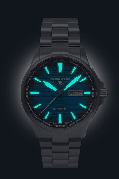 Bauhaus Aviation Iron Annie 2862M-3 Herrenuhr Blau • Saphirglas • Titangehäuse, Bild 3