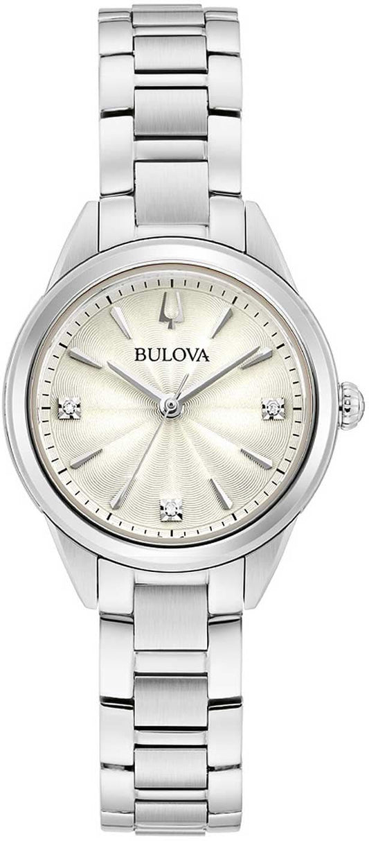 Bulova Damenuhr mit silbernem Metallarmband, rundem hellen Zifferblatt und Diamant-Details