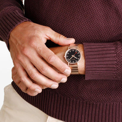 Mondaine Classic A660.30314.16SBR Damenuhr Schwarz/Roségold • Schweizer Quarzwerk • Schnellwechselsystem, Bild 7