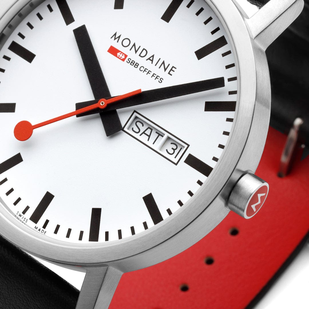 Mondaine Classic A667.30360.11SBBV Herrenuhr Schwarz • Schweizer Quarzwerk • Veganes Traubenleder, Bild 5