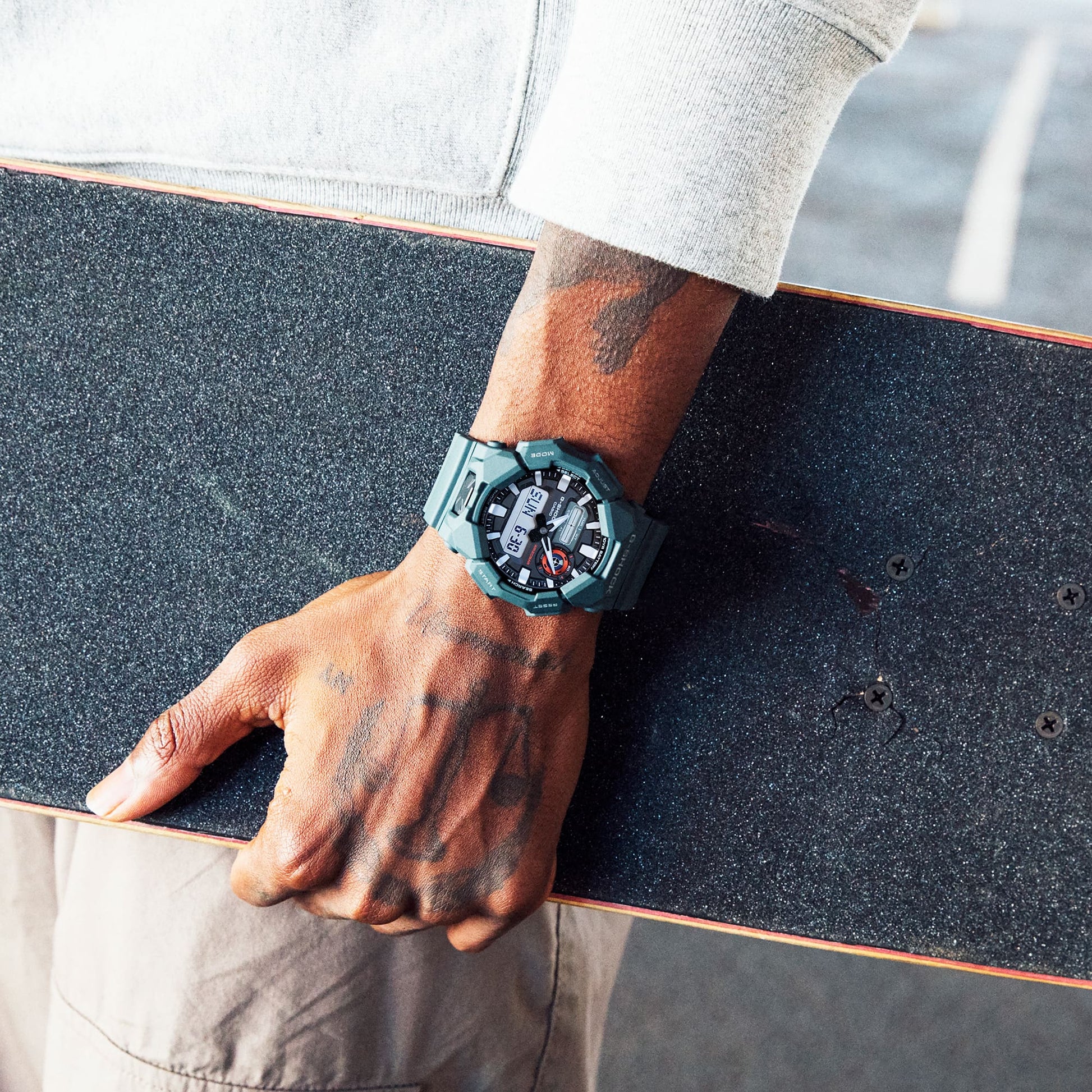 Casio GA-010-2AER G-Shock Classic Herrenuhr Blau • Analog-Digital • Carbon Core Guard, Bild 7