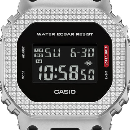 Casio G-Shock GM-5600M-1ER Herrenuhr • Metalllünette aus Edelstahl • Stoßfest & 20 bar wasserdicht, Bild 5