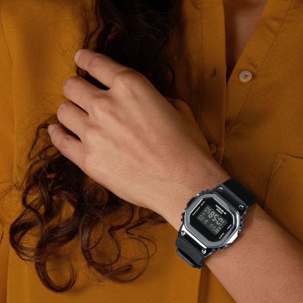 Casio GM-S5600U-1ER Damen G-Shock GM-S-Serie Schwarz • Mineralglas • 20 bar wasserdicht, Bild 3