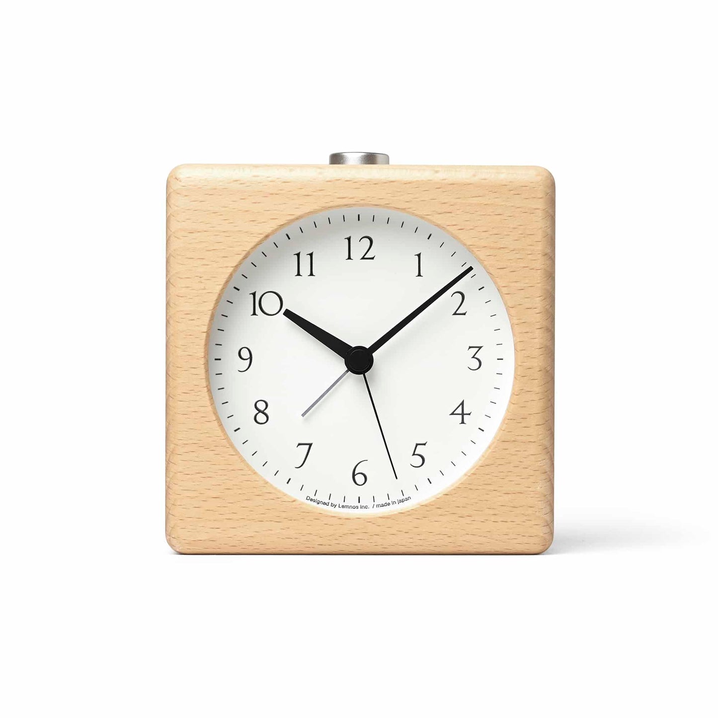 Quadratische Holz-Weckeruhr mit weißem Zifferblatt und schwarzen Zeigern
